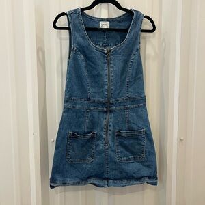 Joanie Denim Mini Dress Fitted US 6 Zipper Pocket
